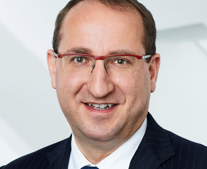 Dr. Guido Bader, Stuttgarter Versicherung, portfolio institutionell