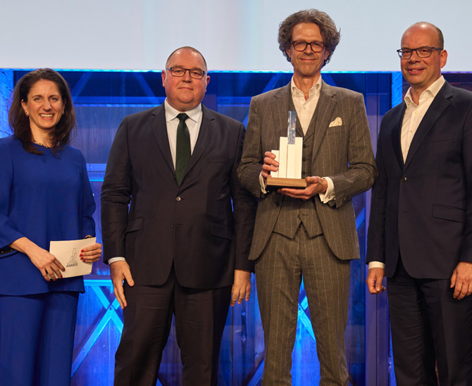 HanseMerkur als bester nachhaltiger Investor ausgezeichnet