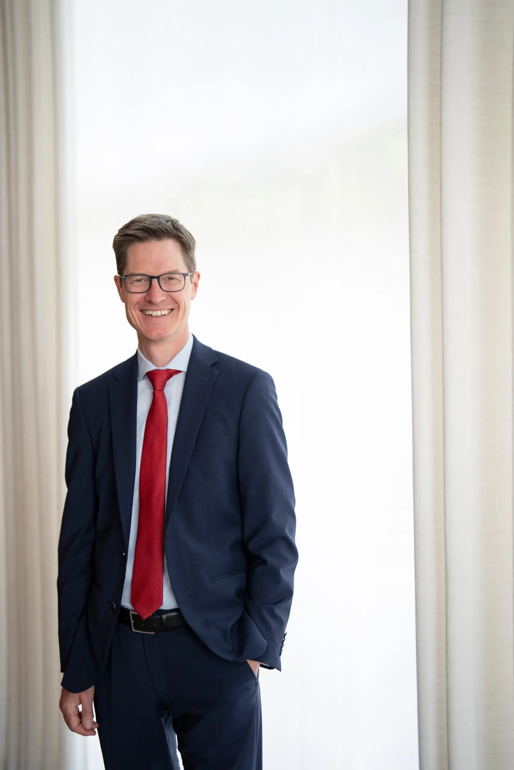 Allianz erhöht Pimco-Anteil